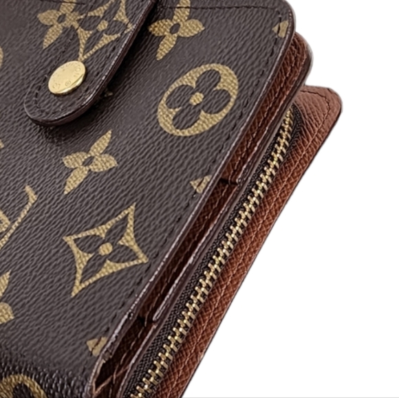 💕HP💕💯Authentic Louis Vuitton Monogram Compact Zip Bifold💕 - Picture 3 of 9